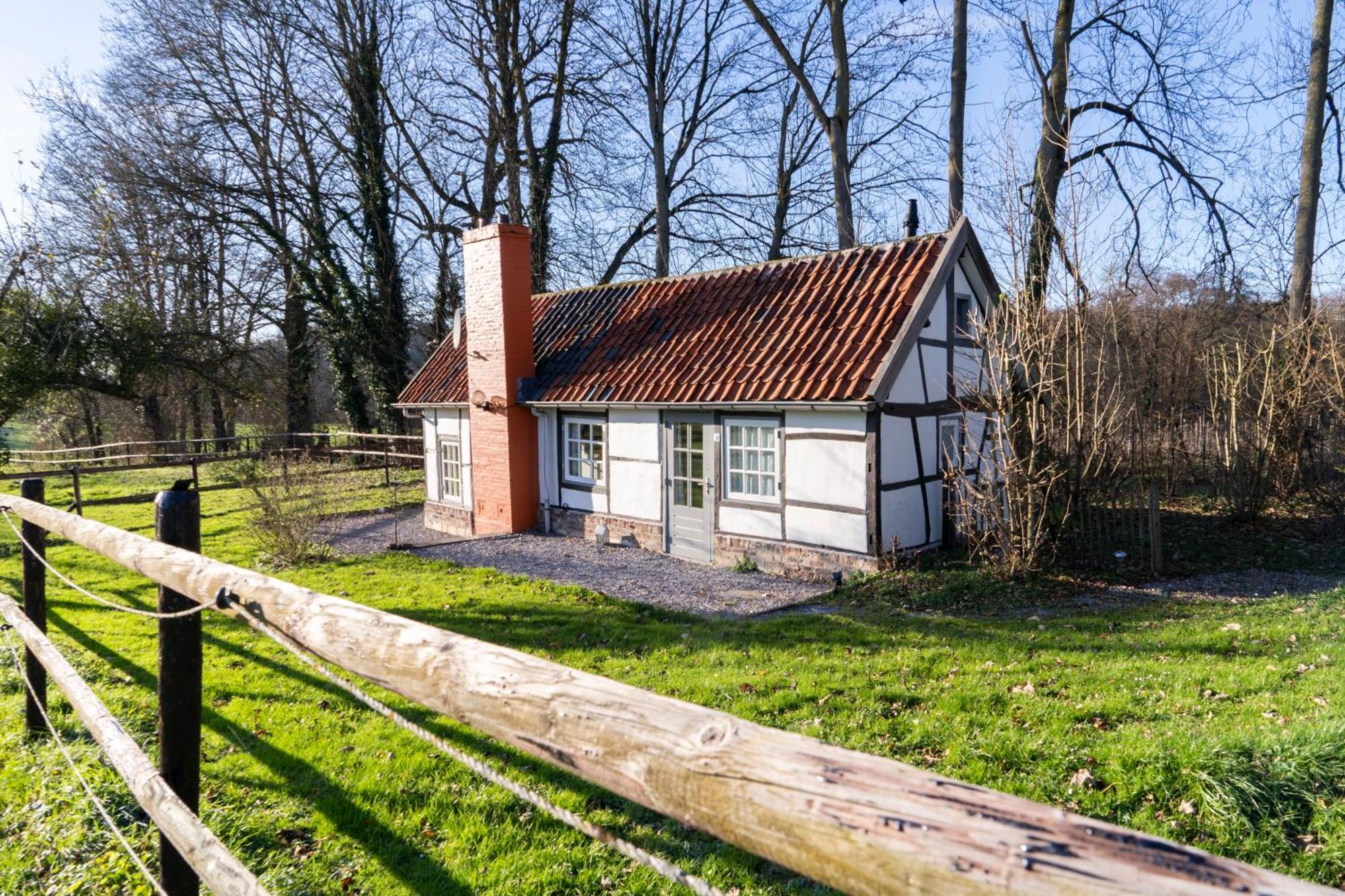 Vakantiewoningen 'Hoeve De Witte Olifant' Noorbeek Zewnętrze zdjęcie